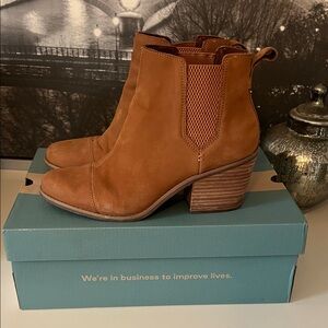 Toms Everly Ankle Booties